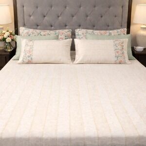 Vtg Eileen West King/Queen Sheet Set Cream Floral Cotton USA 6 pillowcases READ